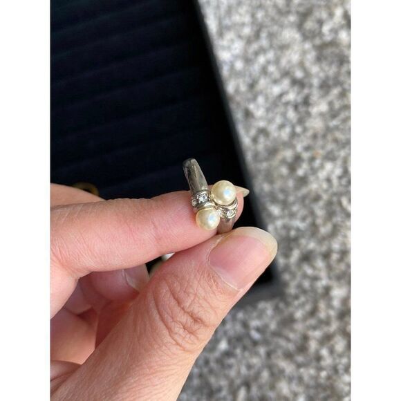 Pearl Bypass Ring  - Picture 4 of 4